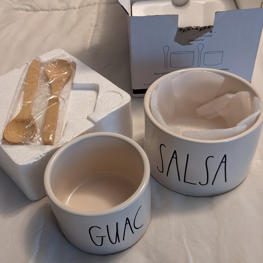 🆕 Rae Dunn Guac & Salsa Bowl Set